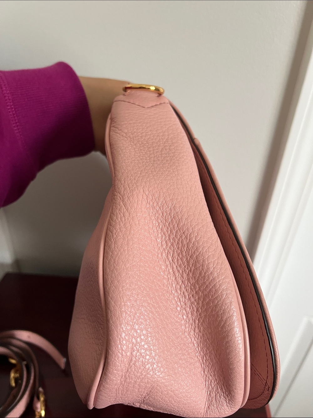Marc Jacobs New York Blush Pink Pebbled Leather Crossbody with Gold Hardware - Picture 6 of 16